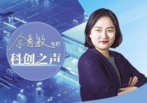 小伙捡到疑似手雷赶紧上交